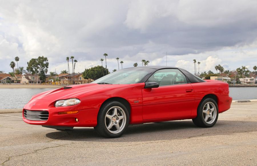  Chevrolet Camaro Z28 SS 1998 года  (фото 3 из 94)